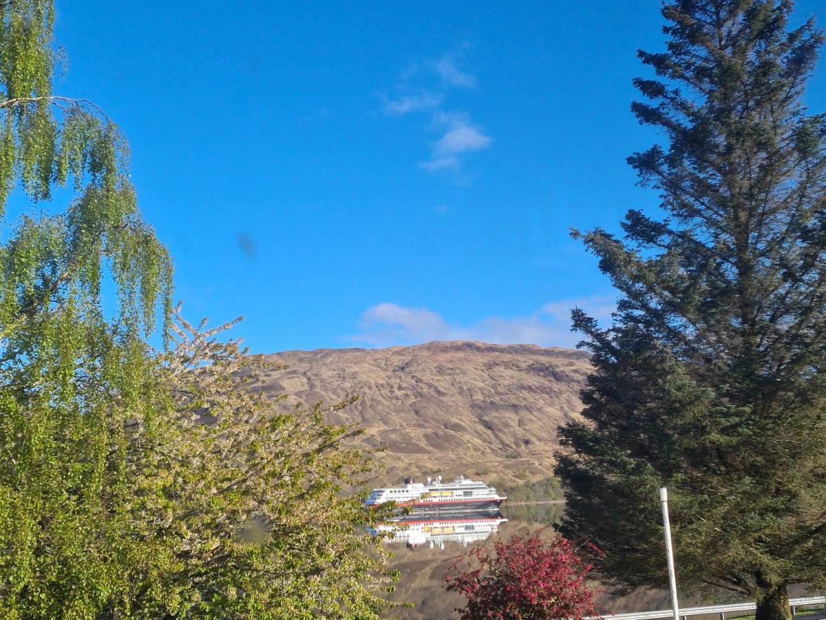 The Caledonian Hotel Fort William Eksteriør billede